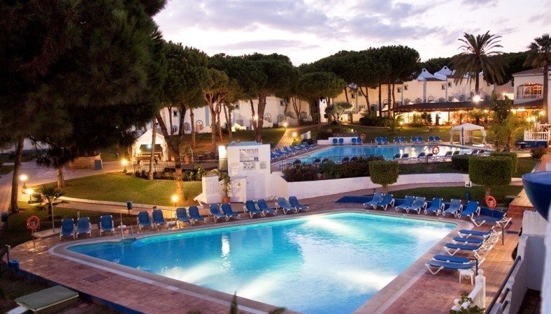 Marbella Estates - Reihenhäuser zum Verkauf in Reserva de Marbella